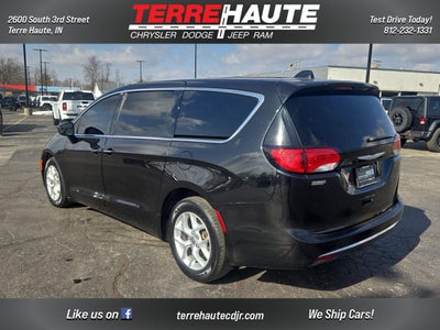 2017 Chrysler Pacifica Touring Plus