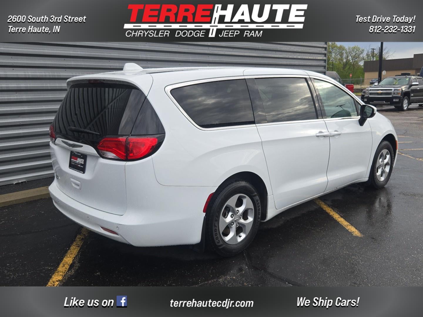 2017 Chrysler Pacifica LX