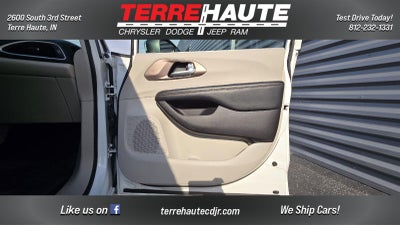 2017 Chrysler Pacifica Touring