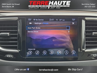 2017 Chrysler Pacifica Touring-L Plus