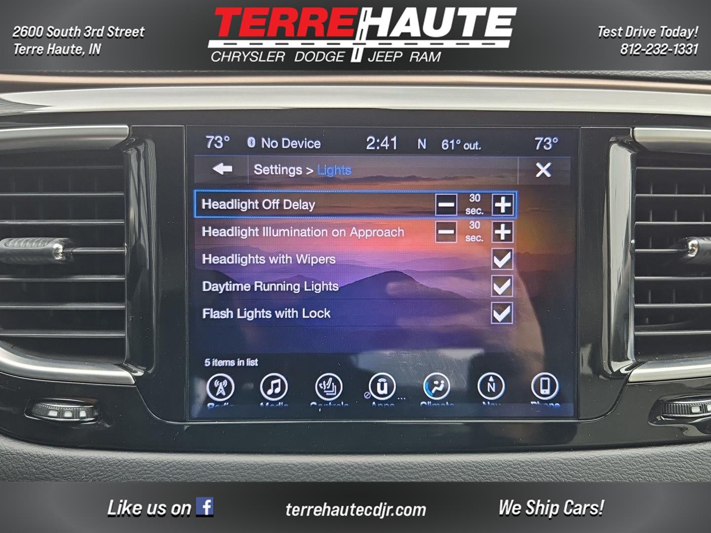 2017 Chrysler Pacifica Touring-L Plus