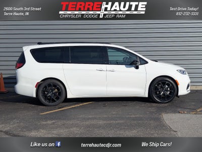 2025 Chrysler Pacifica Limited