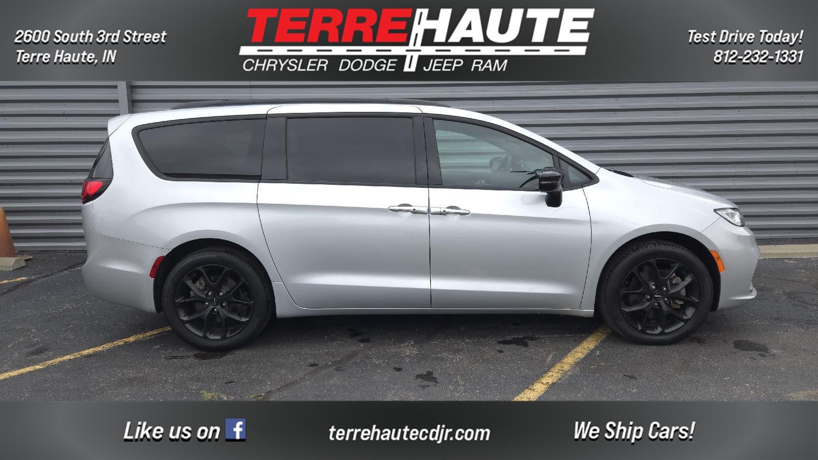 2024 Chrysler Pacifica Touring L