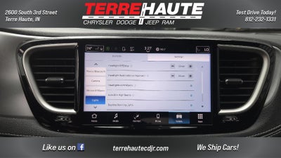 2024 Chrysler Pacifica Touring L