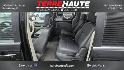 2012 Volkswagen Routan SE