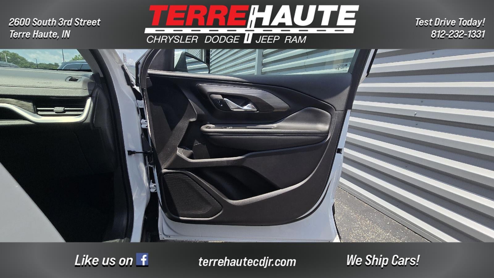 2024 GMC Terrain SLT