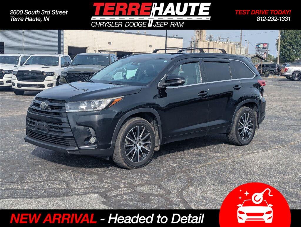 2017 Toyota Highlander SE