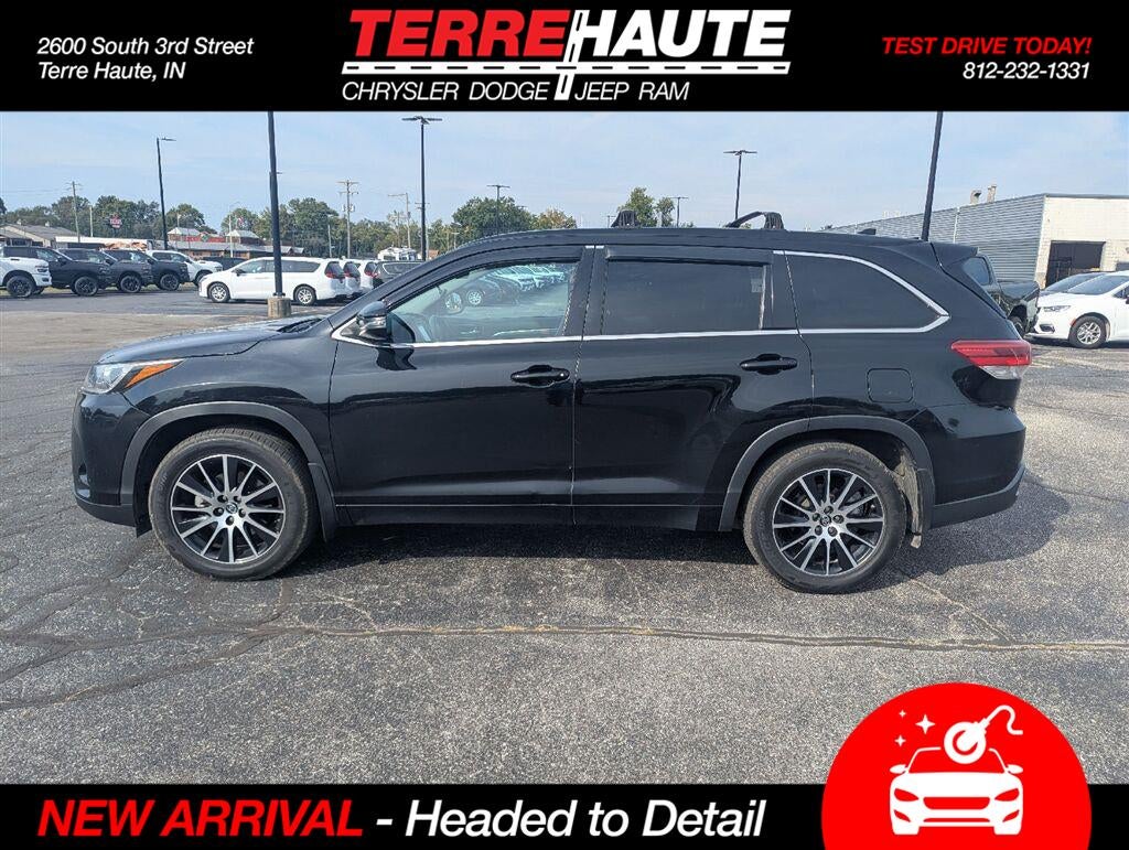 2017 Toyota Highlander SE