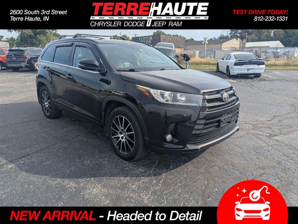 2017 Toyota Highlander SE