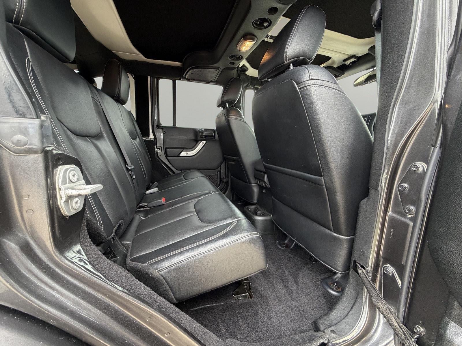 2017 Jeep Wrangler Unlimited Sahara