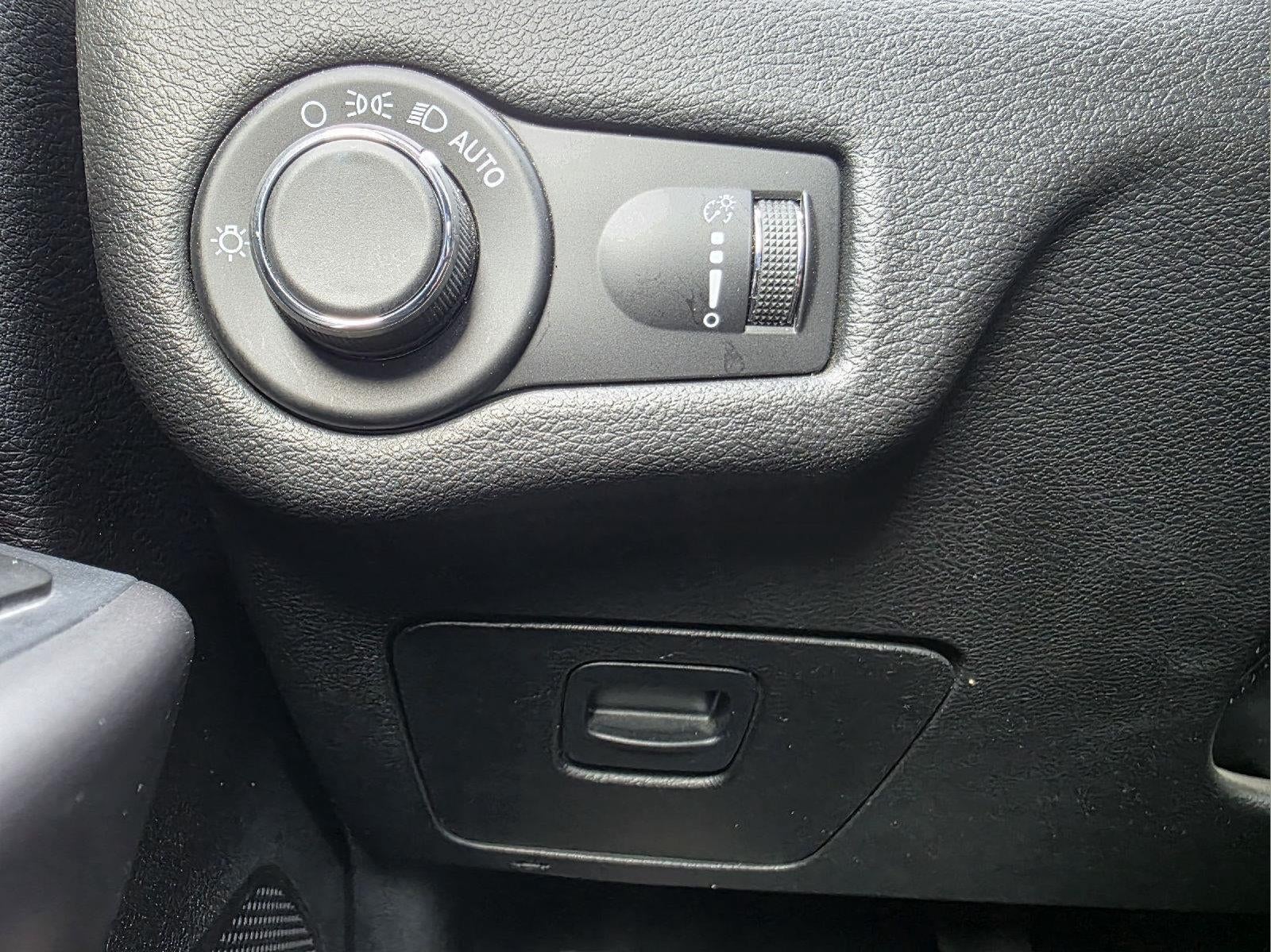 2021 Jeep Cherokee Latitude