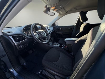 2021 Jeep Cherokee Latitude