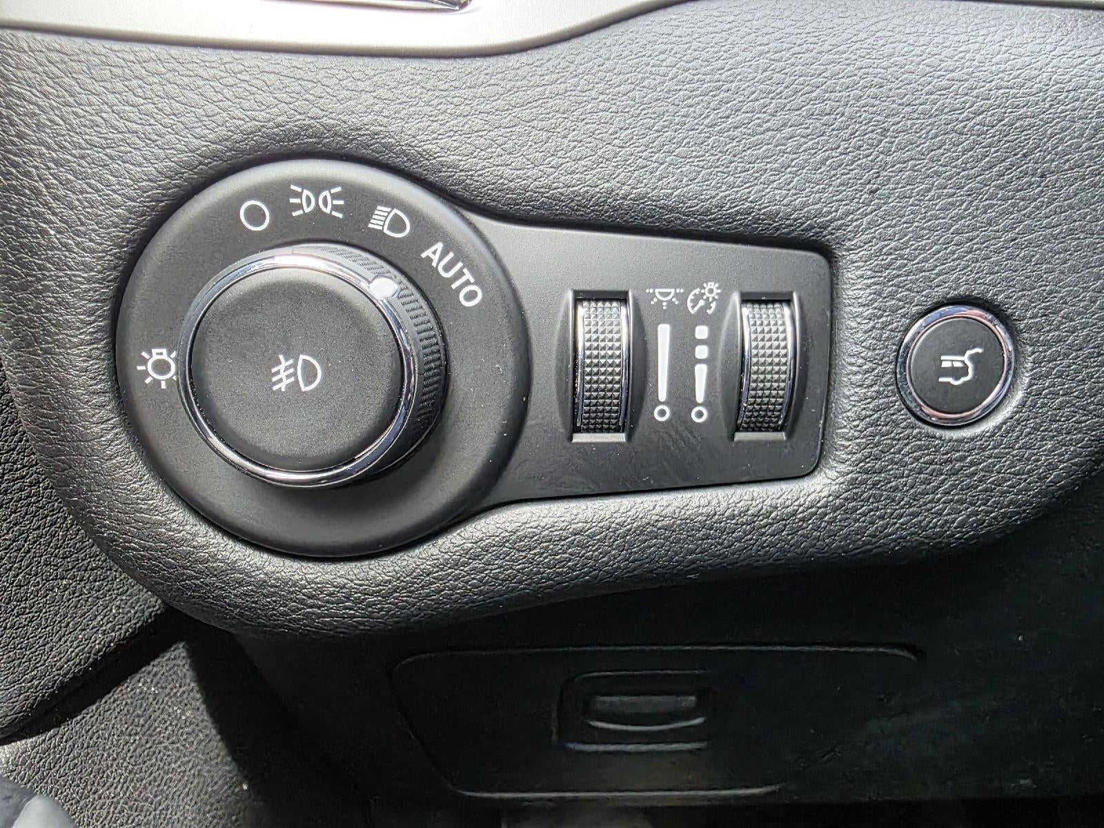 2017 Jeep Cherokee Overland
