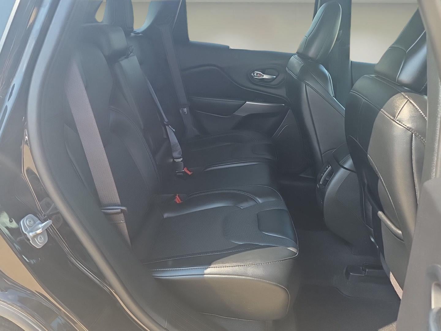 2022 Jeep Cherokee Latitude Lux