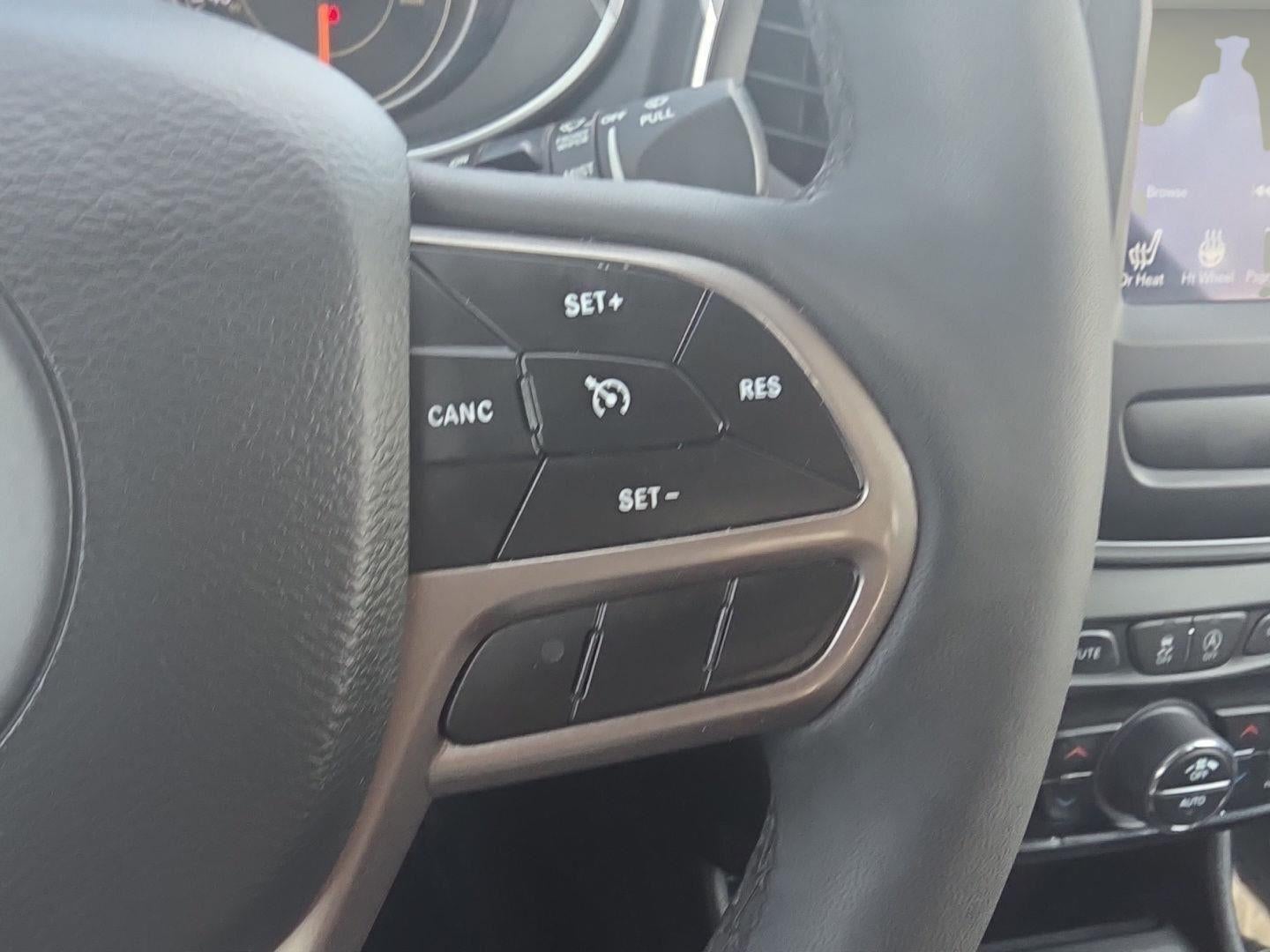 2022 Jeep Cherokee Latitude Lux