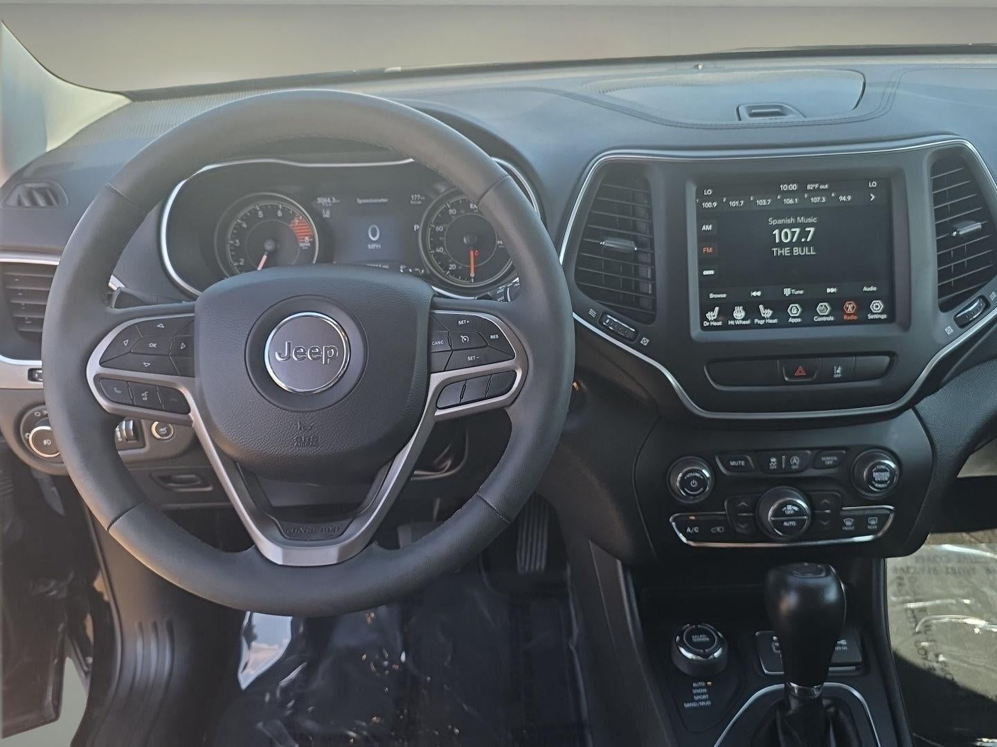 2022 Jeep Cherokee Latitude Lux