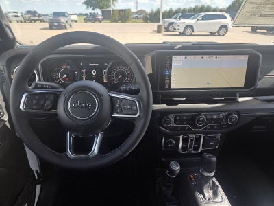 2026 Jeep WRANGLER SAHARA 4 DOOR 4X4