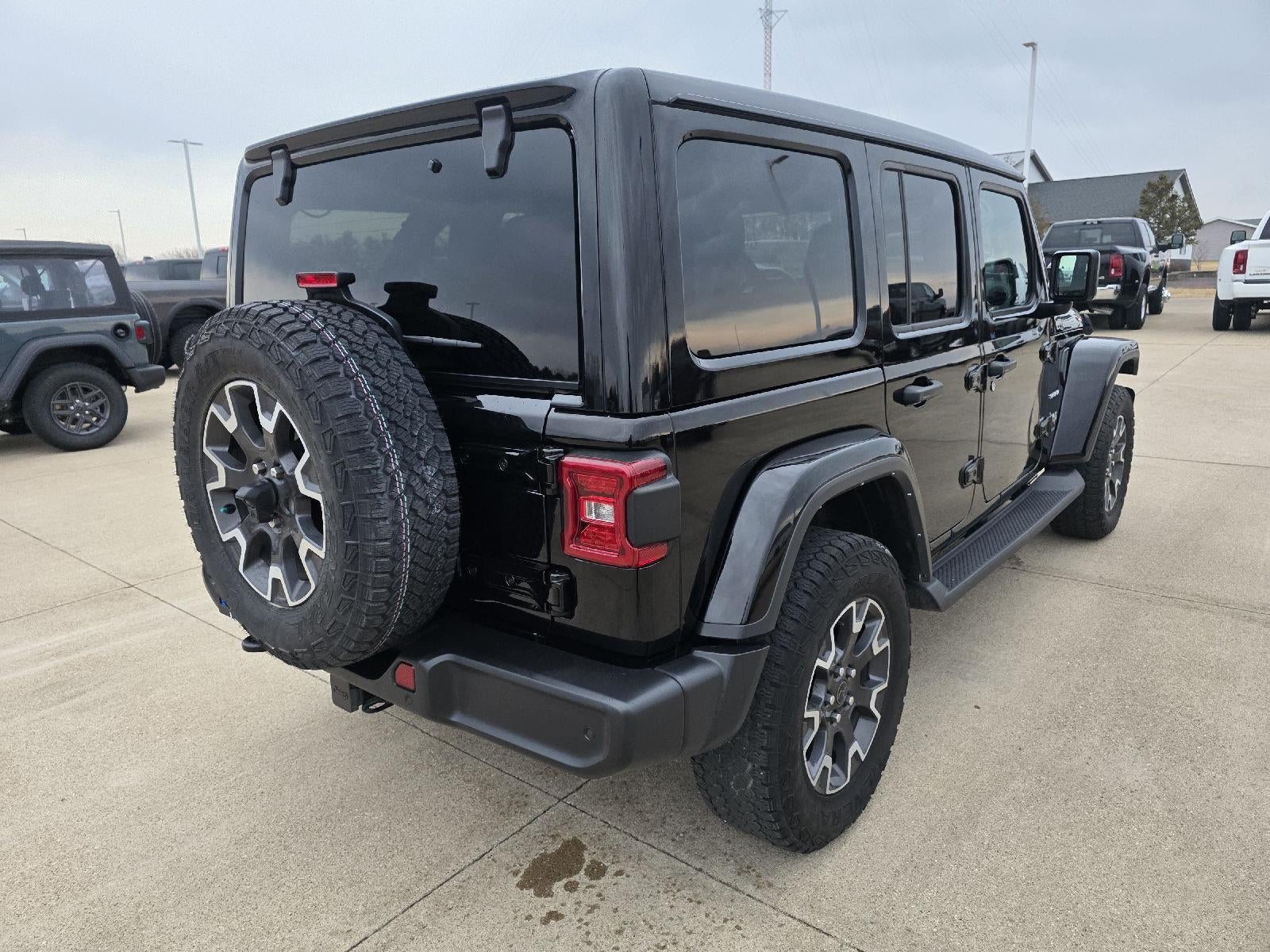 2024 Jeep Wrangler Sahara