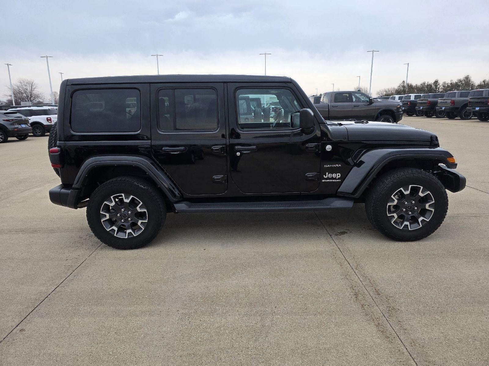 2024 Jeep Wrangler Sahara