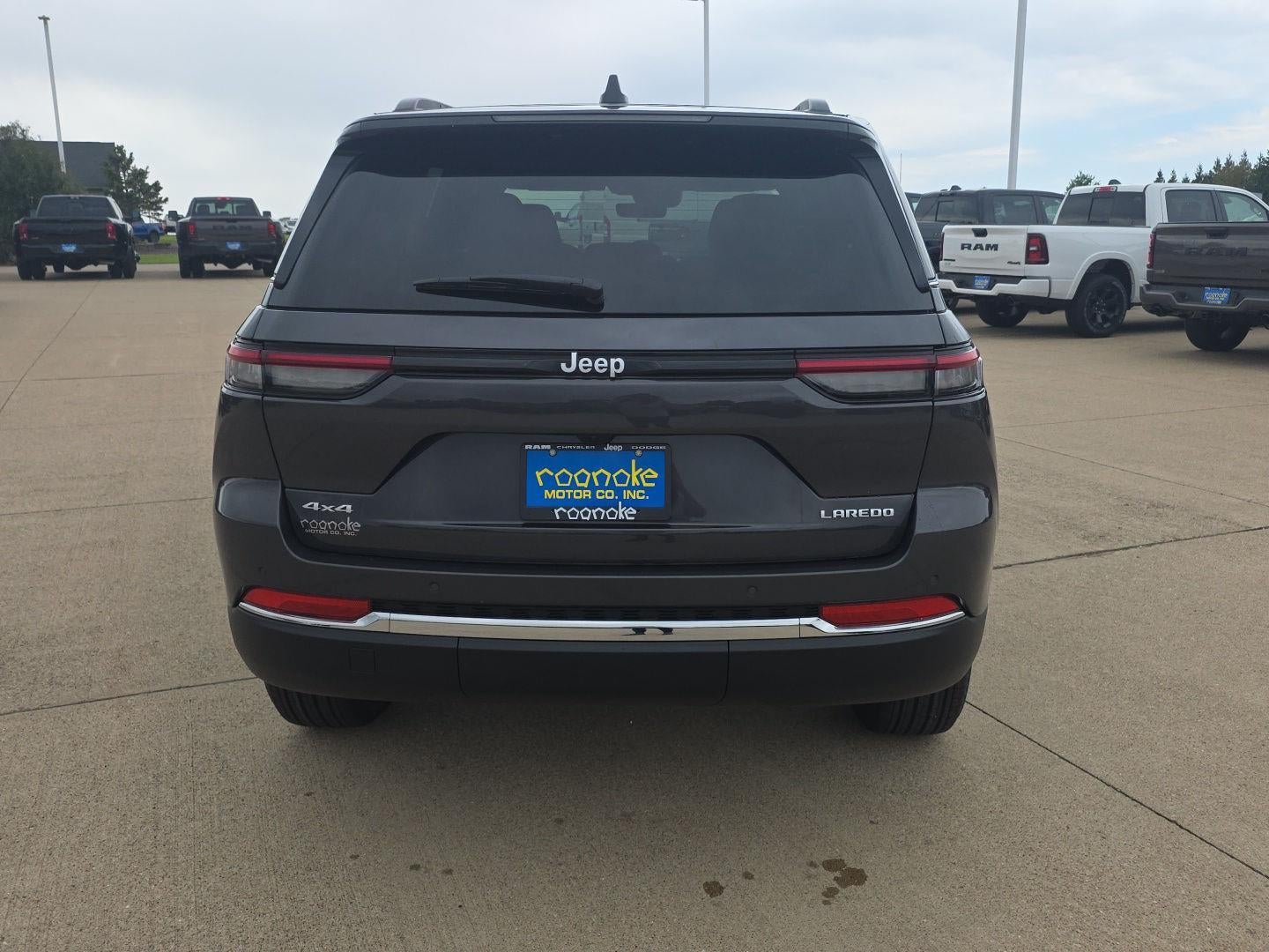 2026 Jeep Grand Cherokee Laredo X