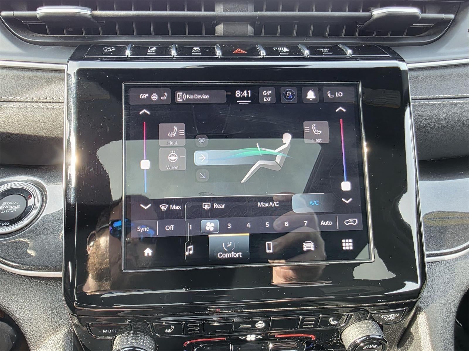 2022 Jeep Grand Cherokee Altitude