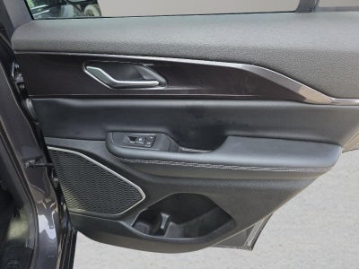 2022 Jeep Grand Cherokee Altitude