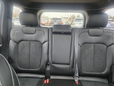 2026 Jeep Grand Cherokee Laredo Altitude