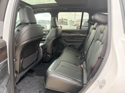 2026 Jeep Grand Cherokee 85th Anniversary Edition
