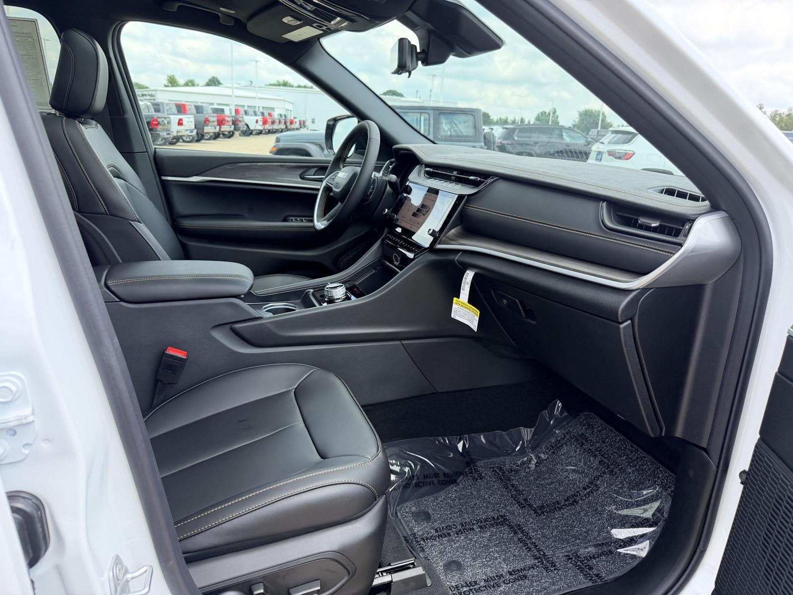 2026 Jeep Grand Cherokee 85th Anniversary Edition