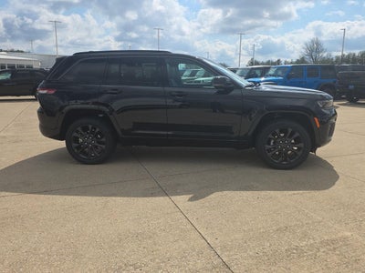 2026 Jeep Grand Cherokee Limited Reserve