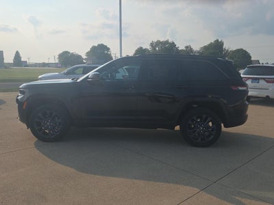 2026 Jeep Grand Cherokee 85th Anniversary Edition