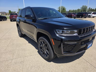 2026 Jeep Grand Cherokee Summit
