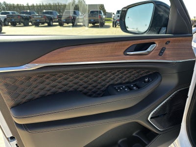 2026 Jeep Grand Cherokee Summit