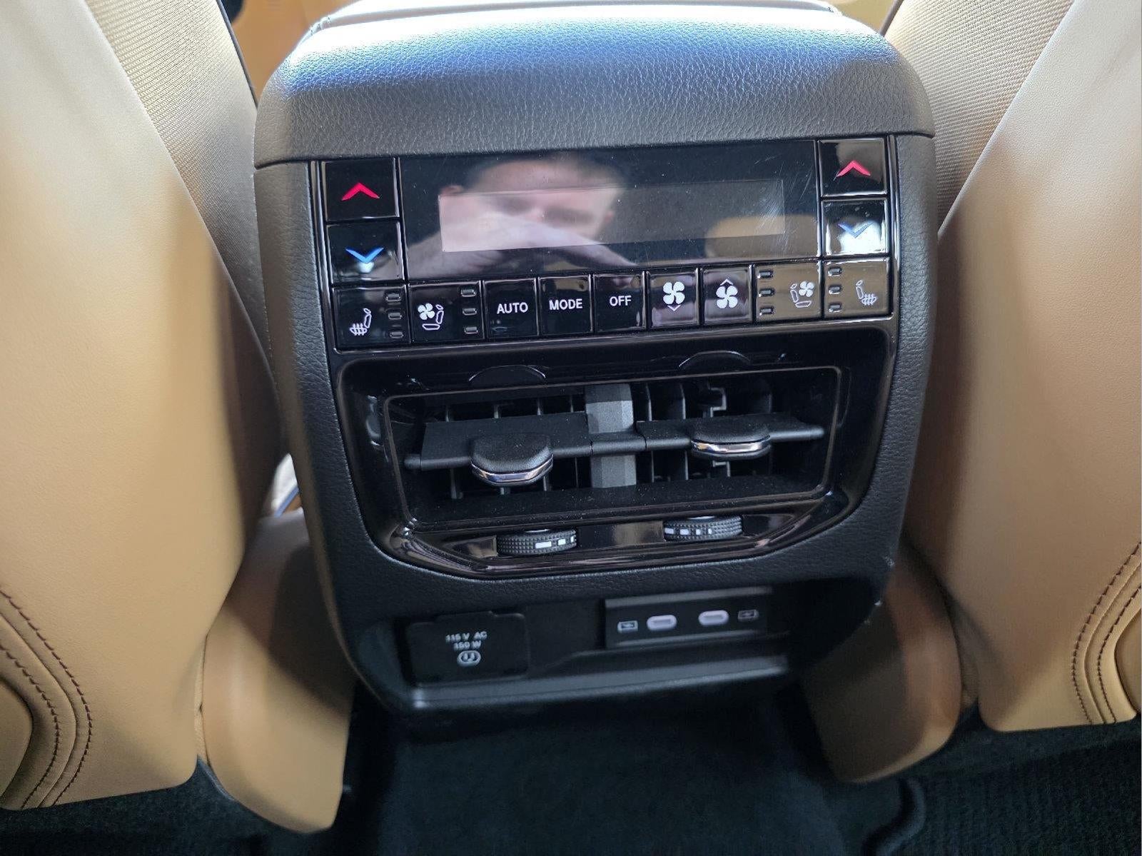 2026 Jeep Grand Cherokee Summit
