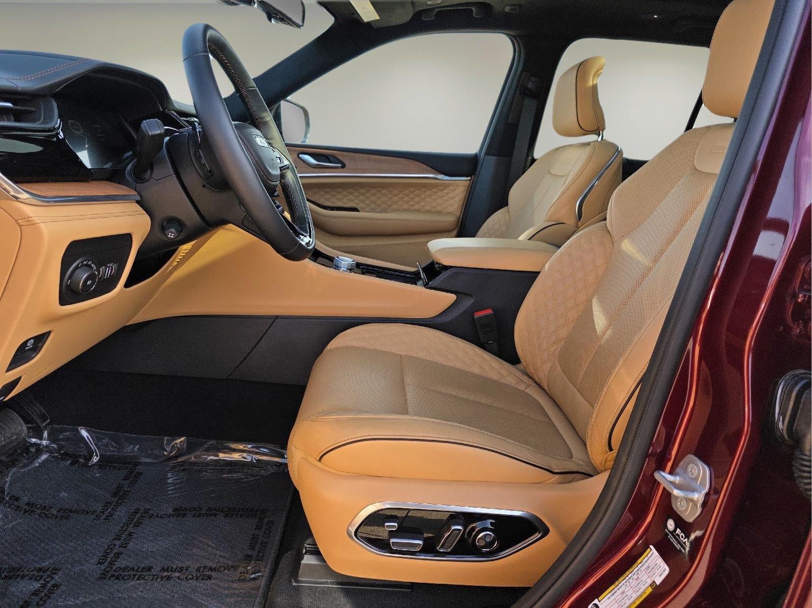 2026 Jeep Grand Cherokee Summit