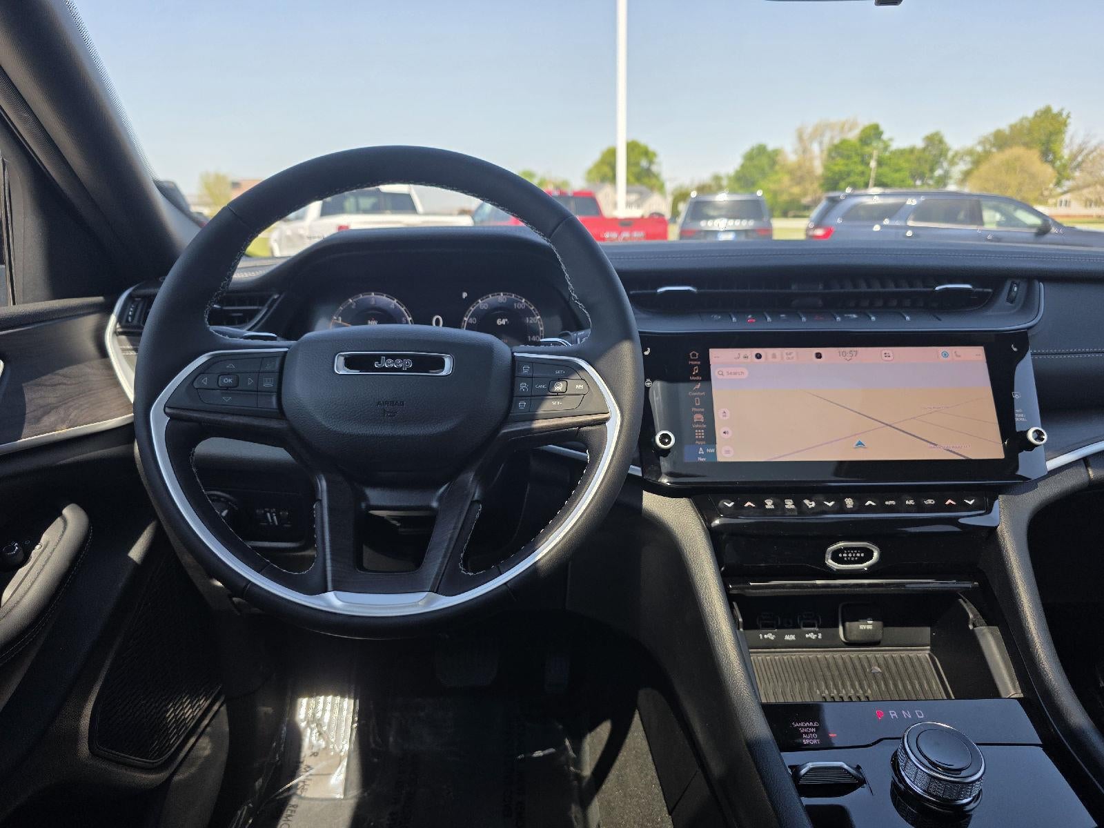 2026 Jeep Grand Cherokee L Laredo Altitude