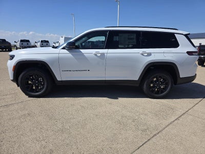 2026 Jeep Grand Cherokee L Laredo Altitude
