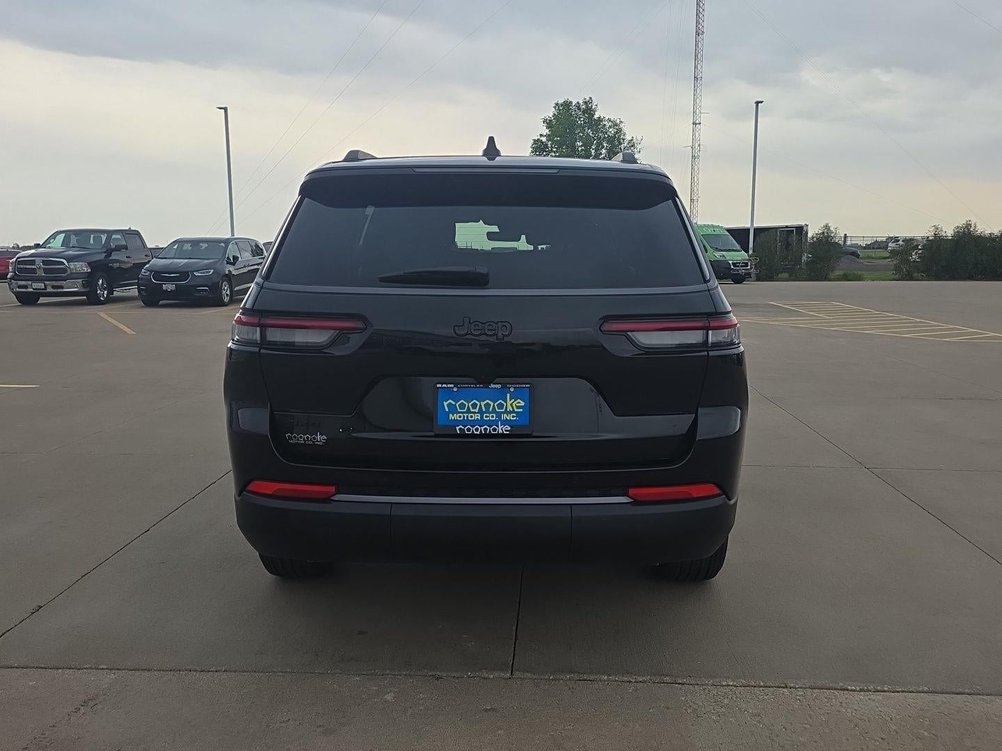 2026 Jeep Grand Cherokee L Laredo Altitude
