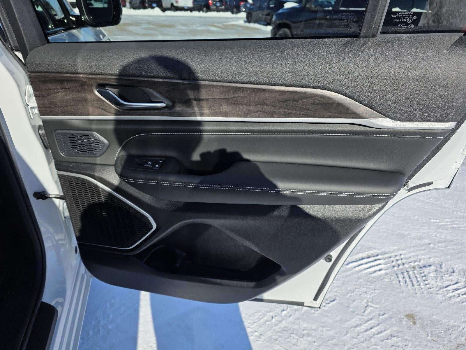 2026 Jeep Grand Cherokee L Limited Reserve