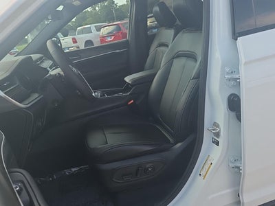 2026 Jeep Grand Cherokee L 85th Anniversary Edition