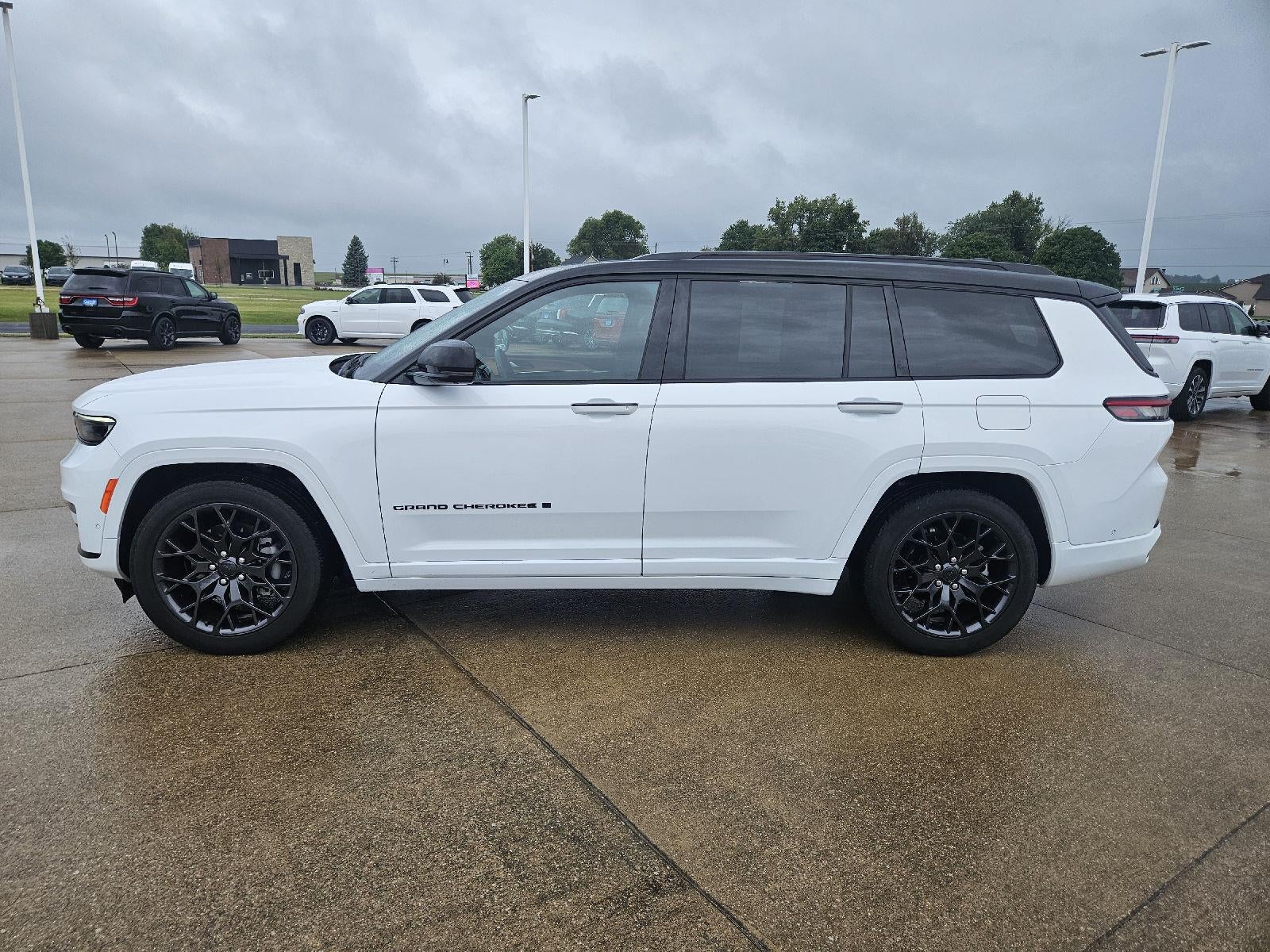 2023 Jeep Grand Cherokee L Summit Reserve
