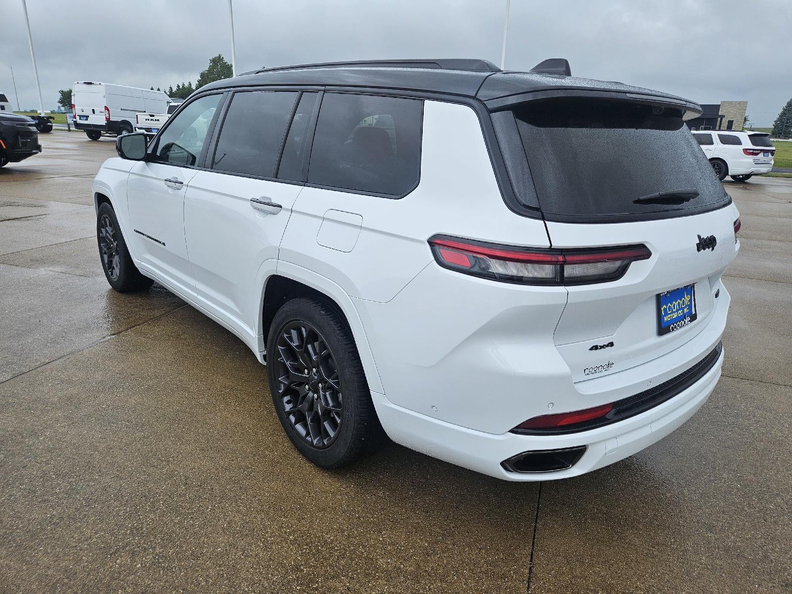 2023 Jeep Grand Cherokee L Summit Reserve