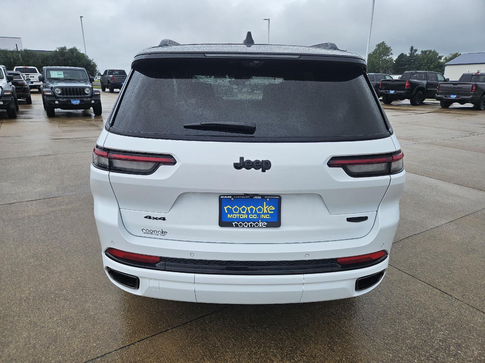 2023 Jeep Grand Cherokee L Summit Reserve