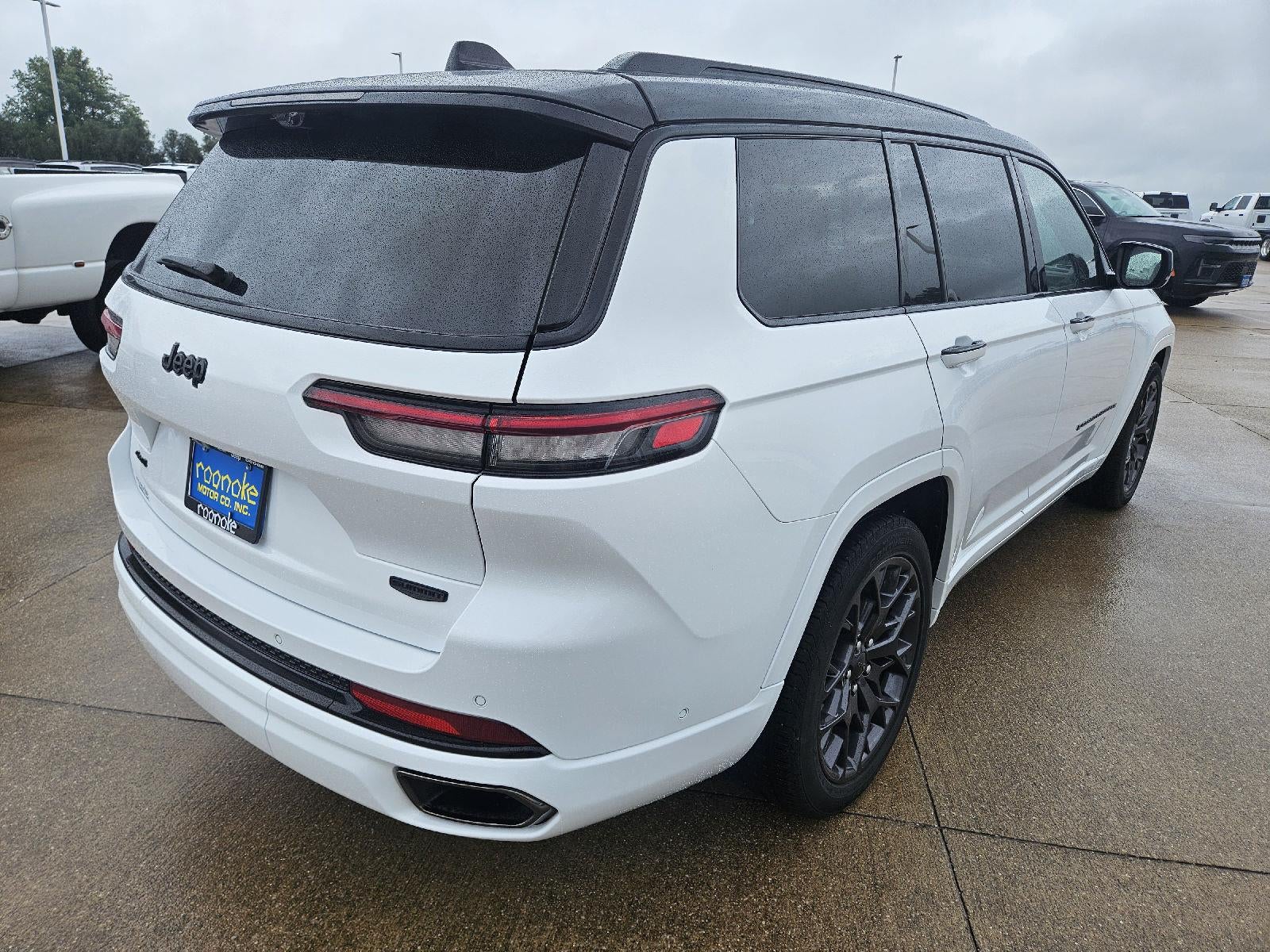 2023 Jeep Grand Cherokee L Summit Reserve