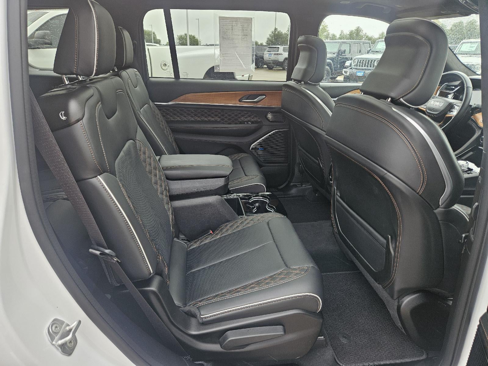 2023 Jeep Grand Cherokee L Summit Reserve