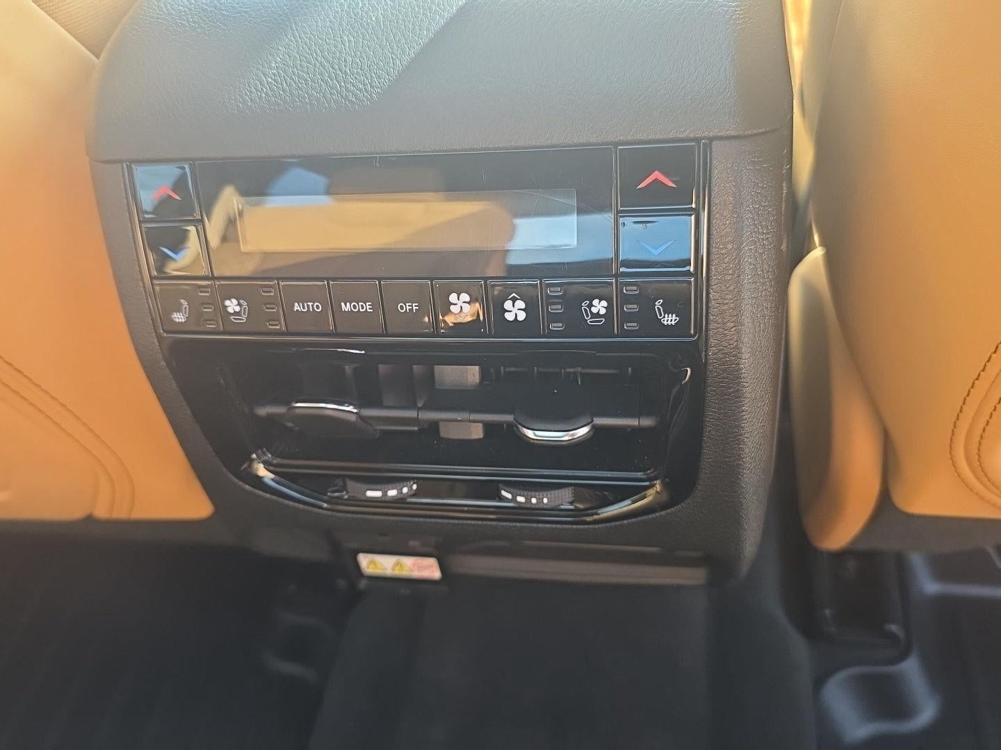 2024 Jeep Grand Cherokee L Summit Reserve
