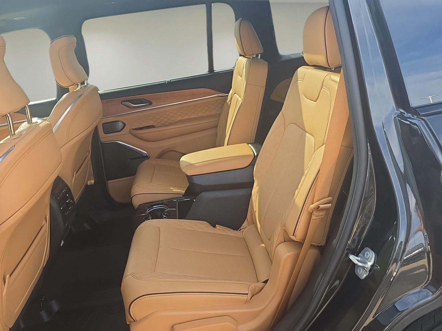 2024 Jeep Grand Cherokee L Summit Reserve