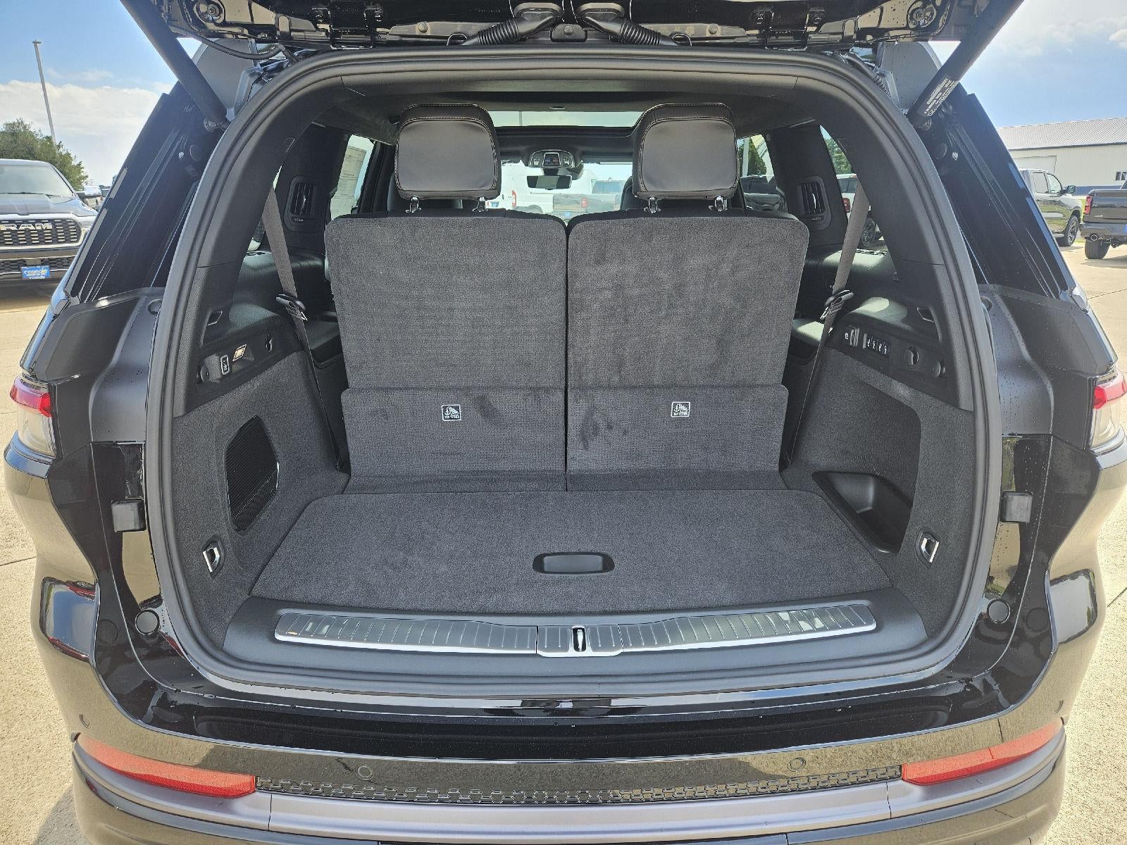 2026 Jeep Grand Cherokee L Summit