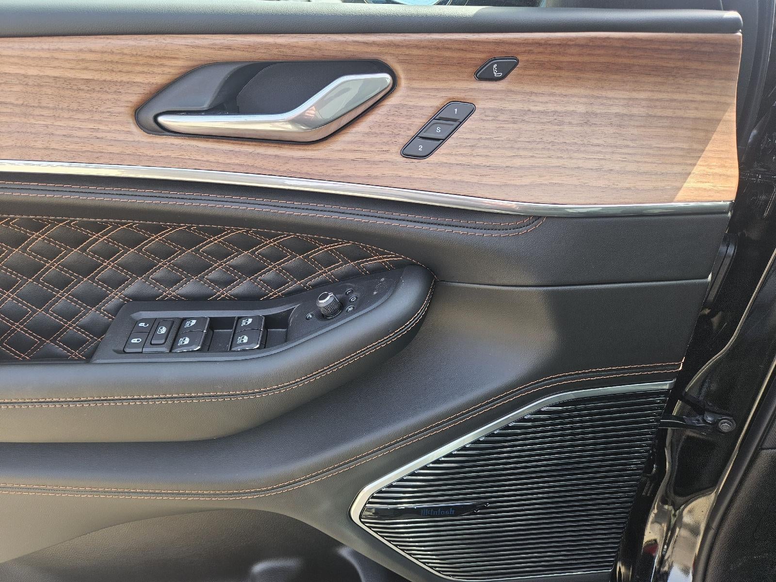 2026 Jeep Grand Cherokee L Summit