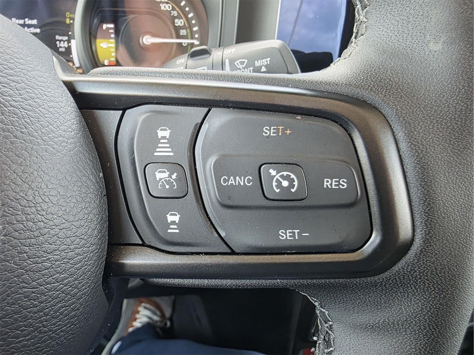 2025 Jeep Wrangler 4xe Willys